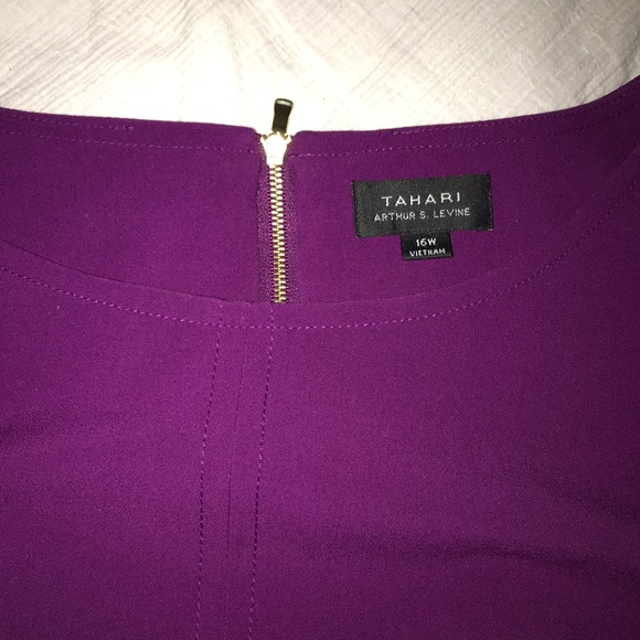 Tahari by Arthur S. Levine - Picture 3 of 7